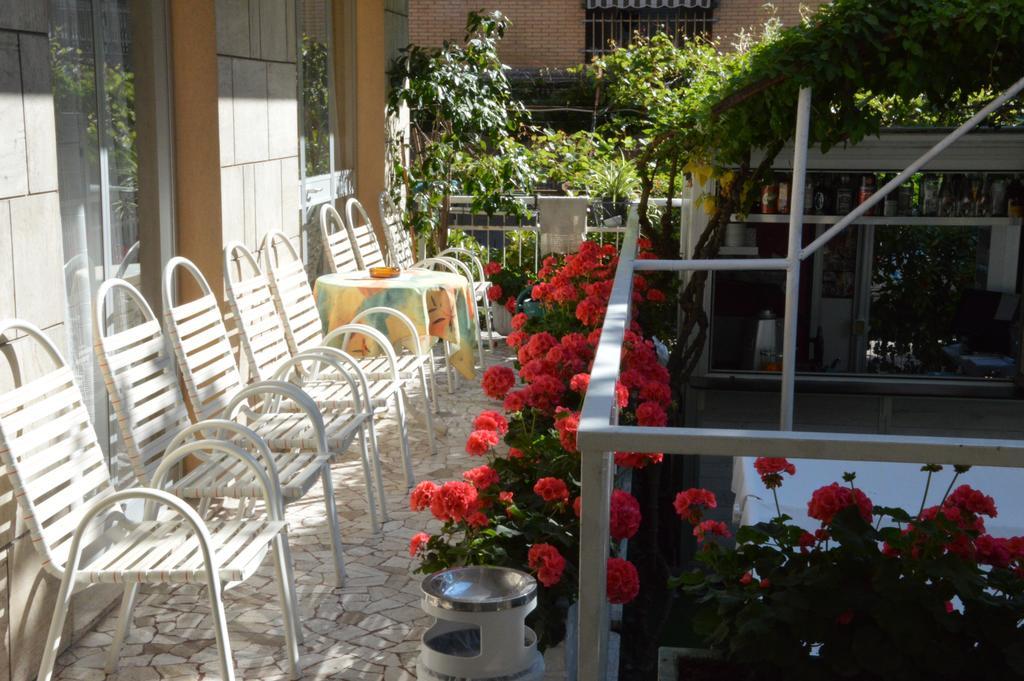 Mantovani Hotel Mariu Rimini Luaran gambar